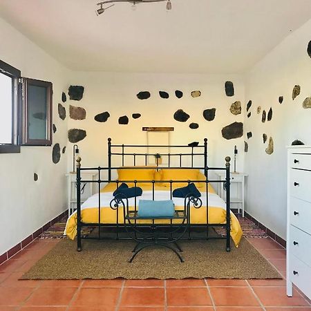 Coqueto Apartamento En El Cuchillo Tinajo Eksteriør bilde