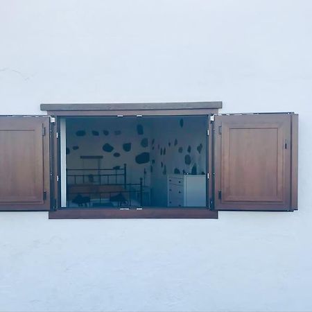 Coqueto Apartamento En El Cuchillo Tinajo Eksteriør bilde