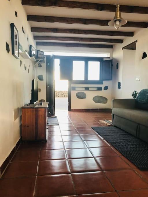 Coqueto Apartamento En El Cuchillo Tinajo Eksteriør bilde